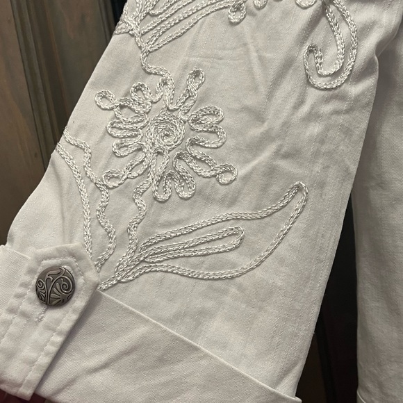 Once Again White 3/4 Sleeve Metal Button Jacket w/metallic Thread Embroidery. L - Picture 3 of 11